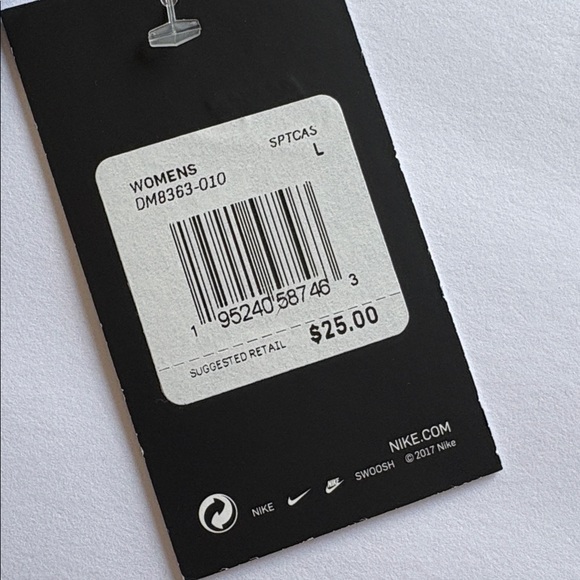 Nike Black T-Shirt with Pink Patterned Logo - Picture 5 of 7